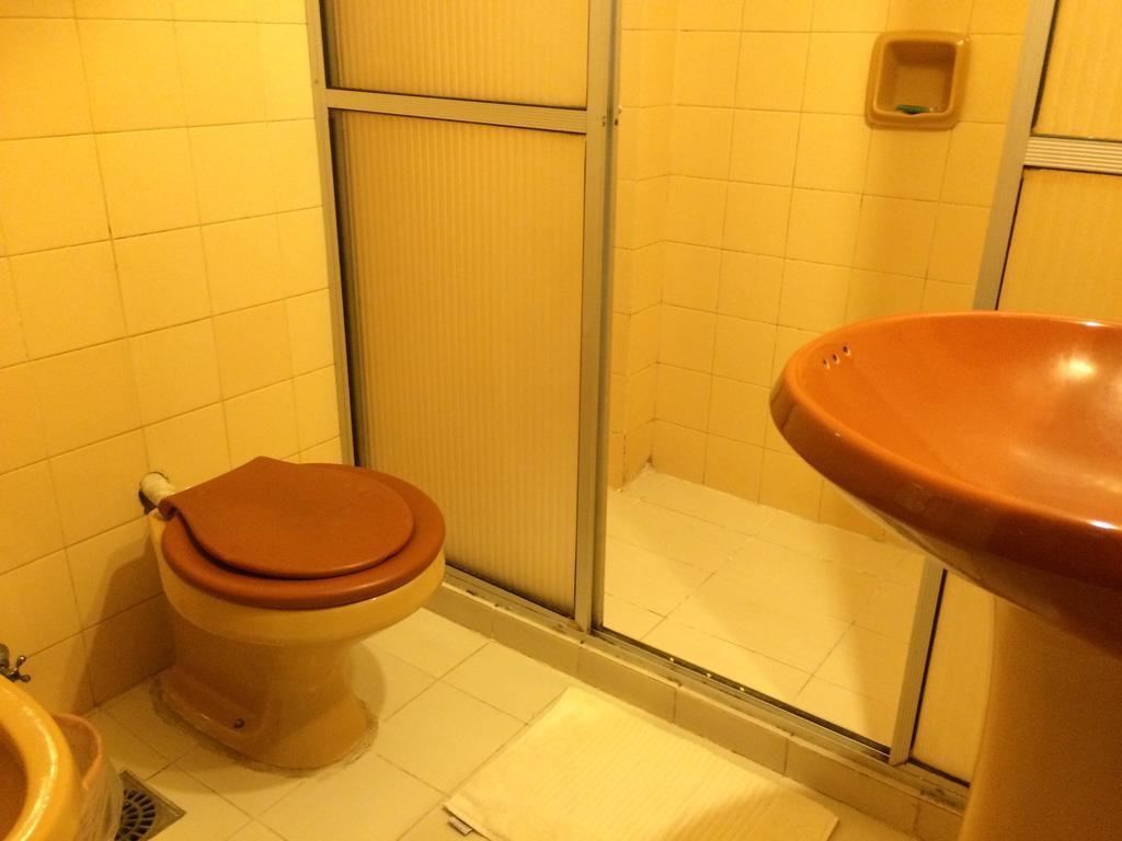 Hotel Manduvira Асунсьон Номер фото